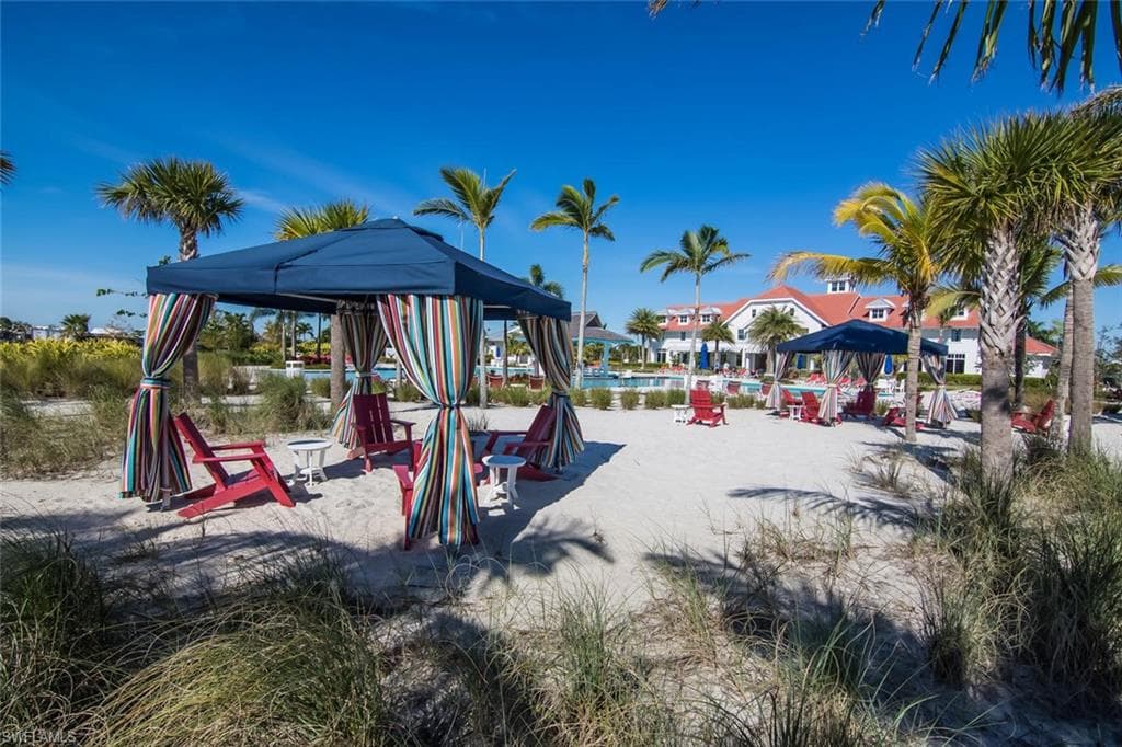 6420 Pembroke Way, Naples, FL 34113-33