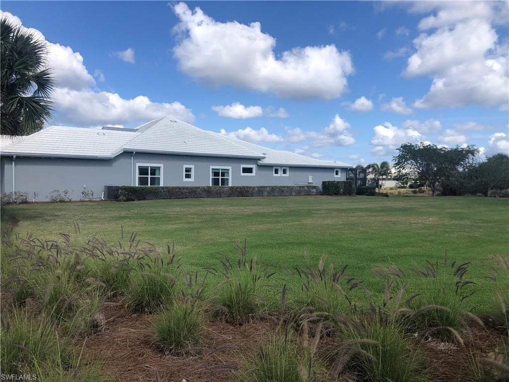 6420 Pembroke Way, Naples, FL 34113-40