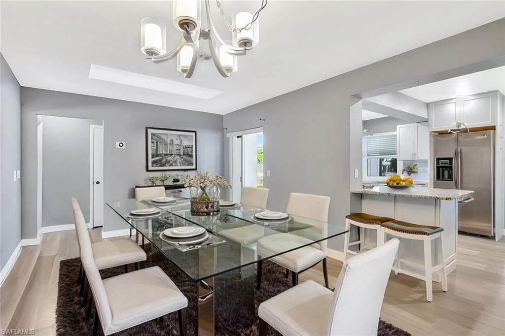223 Pine Valley Cir, Naples, FL 34113-11
