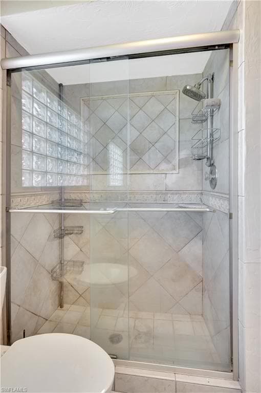 223 Pine Valley Cir, Naples, FL 34113-17