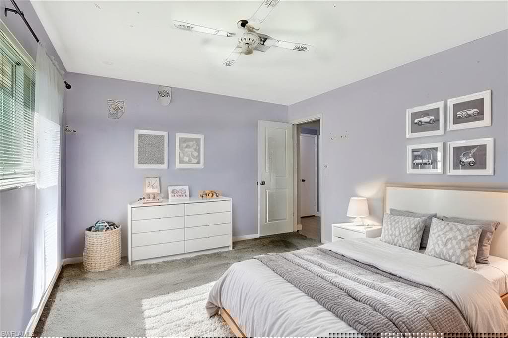 223 Pine Valley Cir, Naples, FL 34113-18