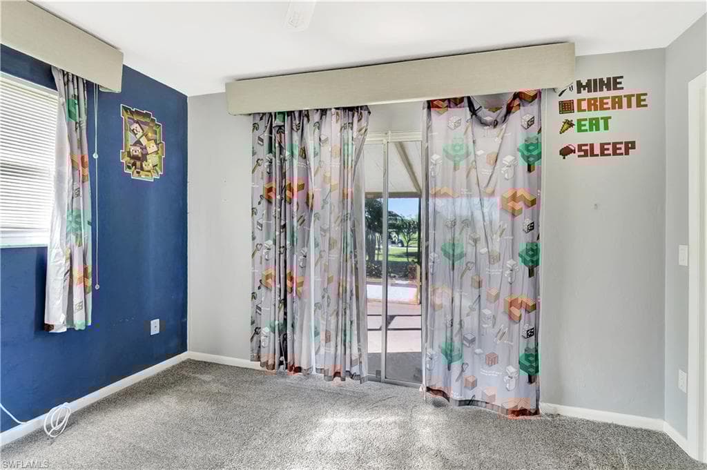 223 Pine Valley Cir, Naples, FL 34113-23