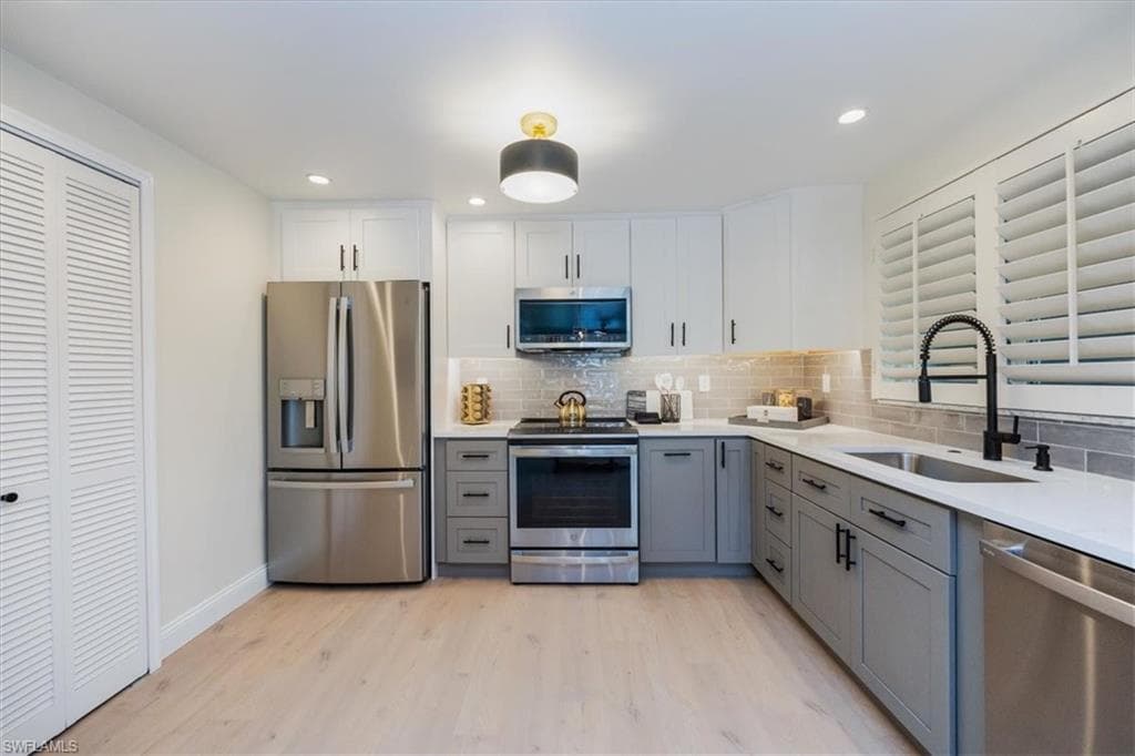 4150 Crayton Rd B2, Naples, FL 34103-13
