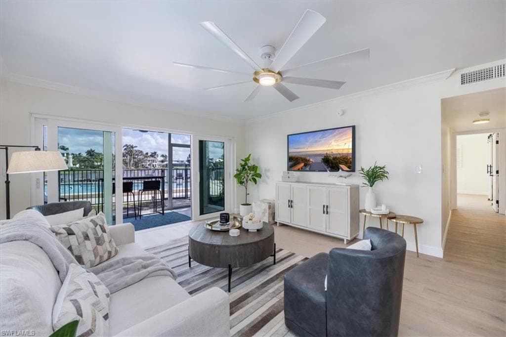 4150 Crayton Rd B2, Naples, FL 34103-3