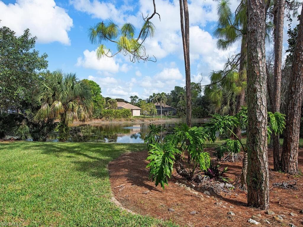 6431 Birchwood Ct, Naples, FL 34109-2