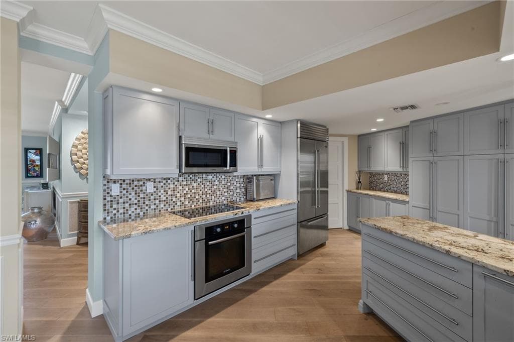2901 Gulf Shore Blvd N 701s, Naples, FL 34103-13