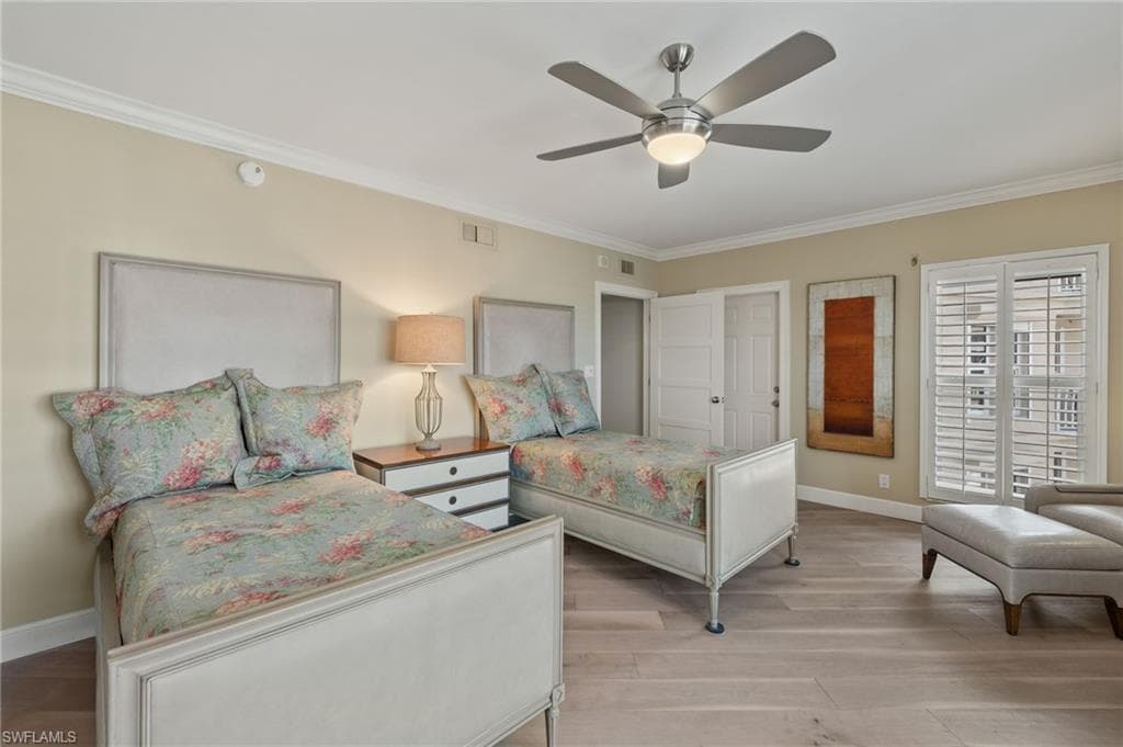2901 Gulf Shore Blvd N 701s, Naples, FL 34103-20
