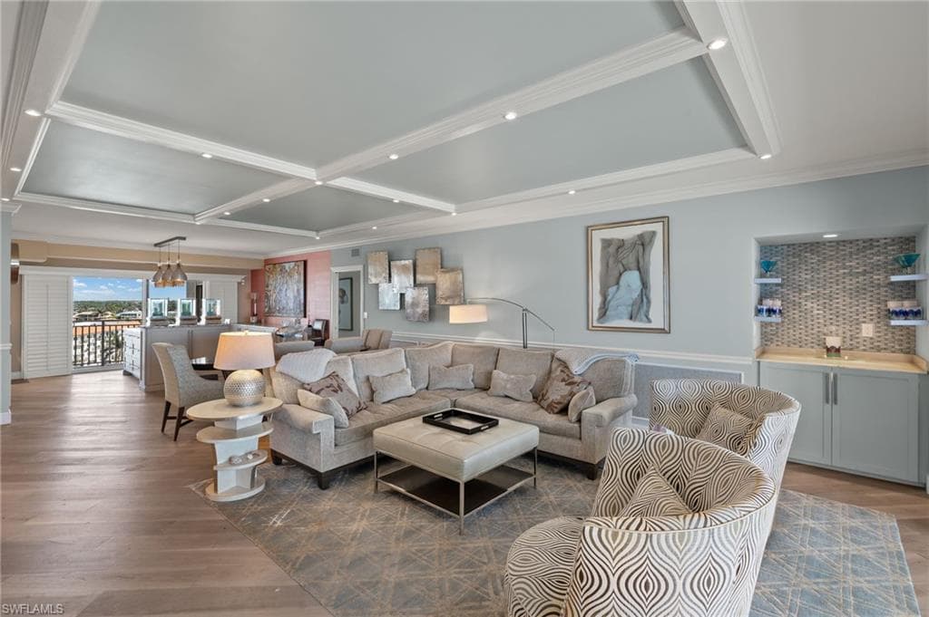 2901 Gulf Shore Blvd N 701s, Naples, FL 34103-7