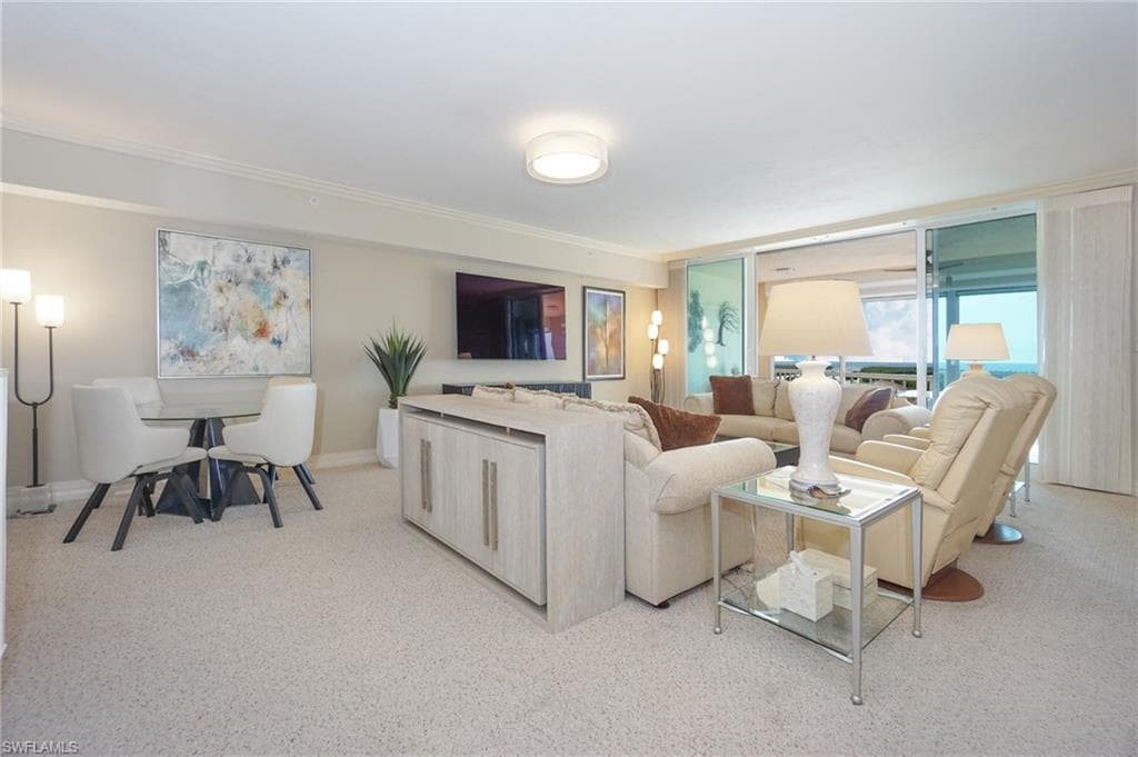 435 Dockside Dr B803, Naples, FL 34110-8