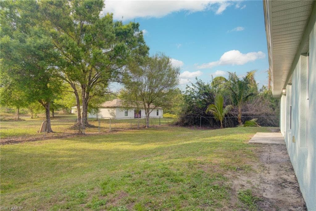 346 Columbus Blvd S, Lehigh Acres, FL 33974-19