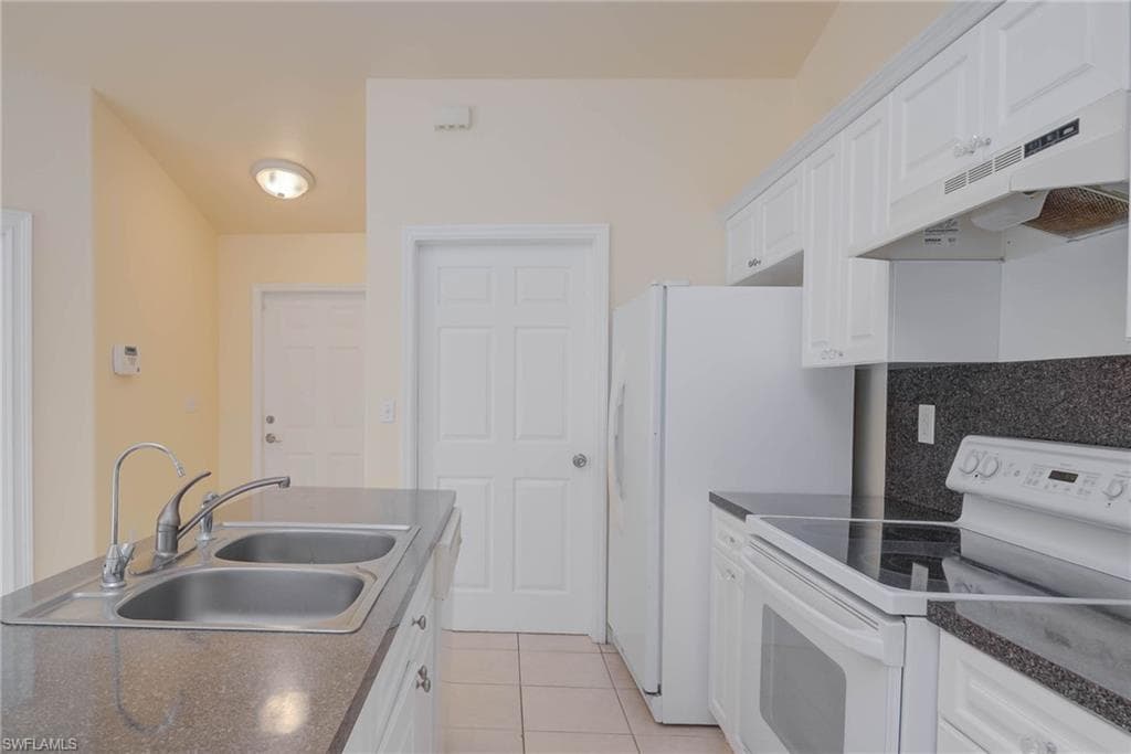 346 Columbus Blvd S, Lehigh Acres, FL 33974-7
