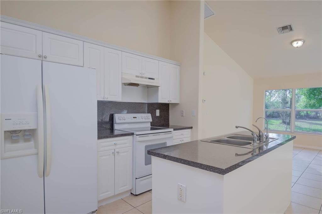 346 Columbus Blvd S, Lehigh Acres, FL 33974-8