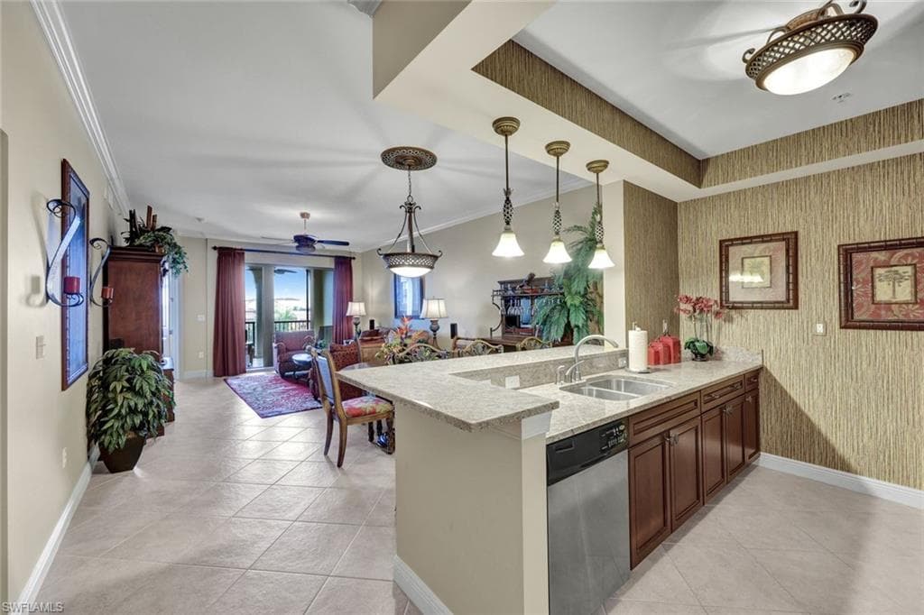 23161 Fashion Dr 313, Estero, FL 33928-4