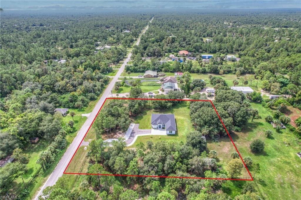 109 14th St SE, Naples, FL 34117-37