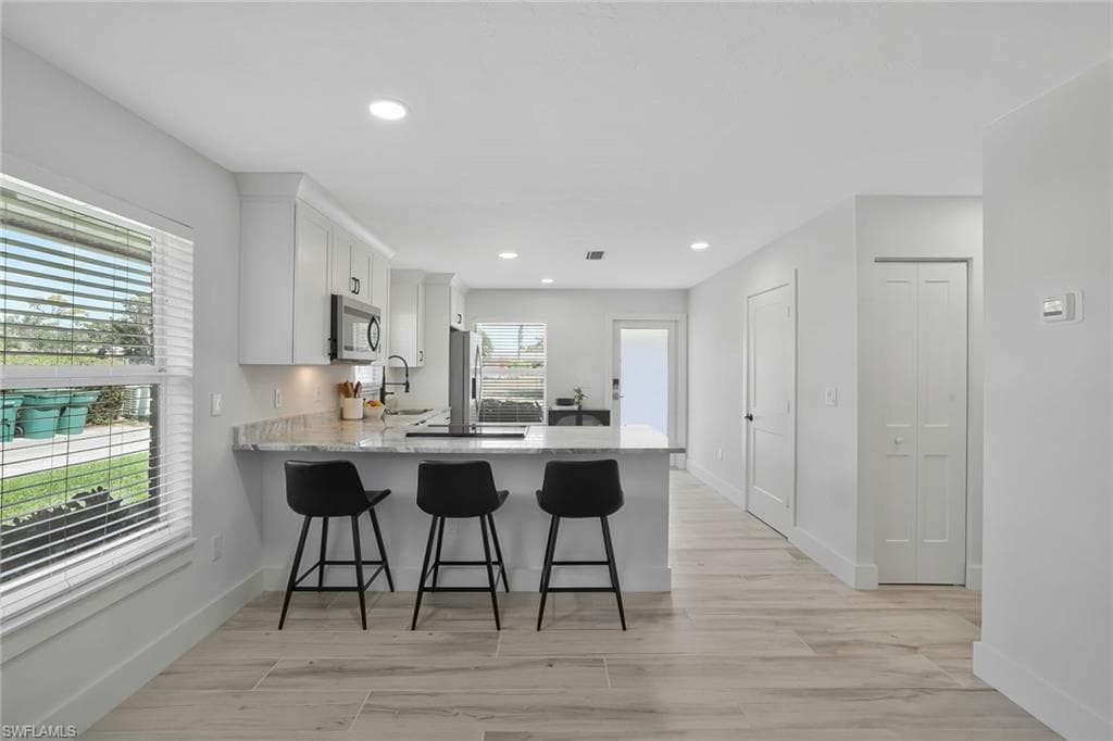 2710 Arbutus St B1, Naples, FL 34112-10