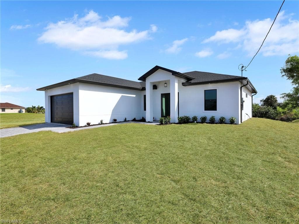 125 24th Ave, Cape Coral, FL 33993-32