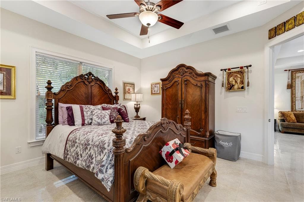 2769 Linda Dr, Naples, FL 34112-23