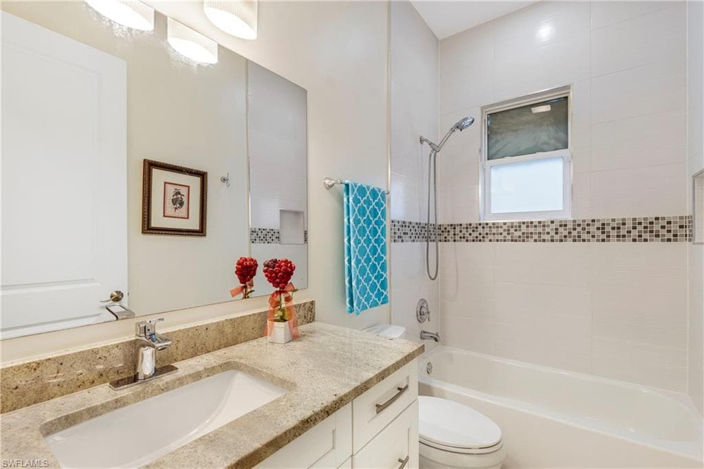 2769 Linda Dr, Naples, FL 34112-28