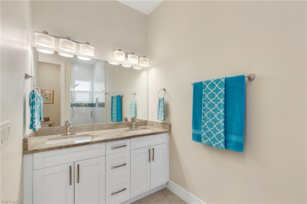 2769 Linda Dr, Naples, FL 34112-29