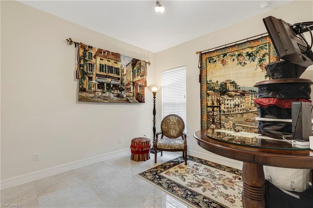 2769 Linda Dr, Naples, FL 34112-30