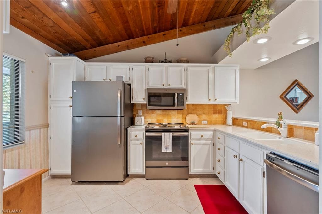 2994 Kings Lake Blvd 2994, Naples, FL 34112-4
