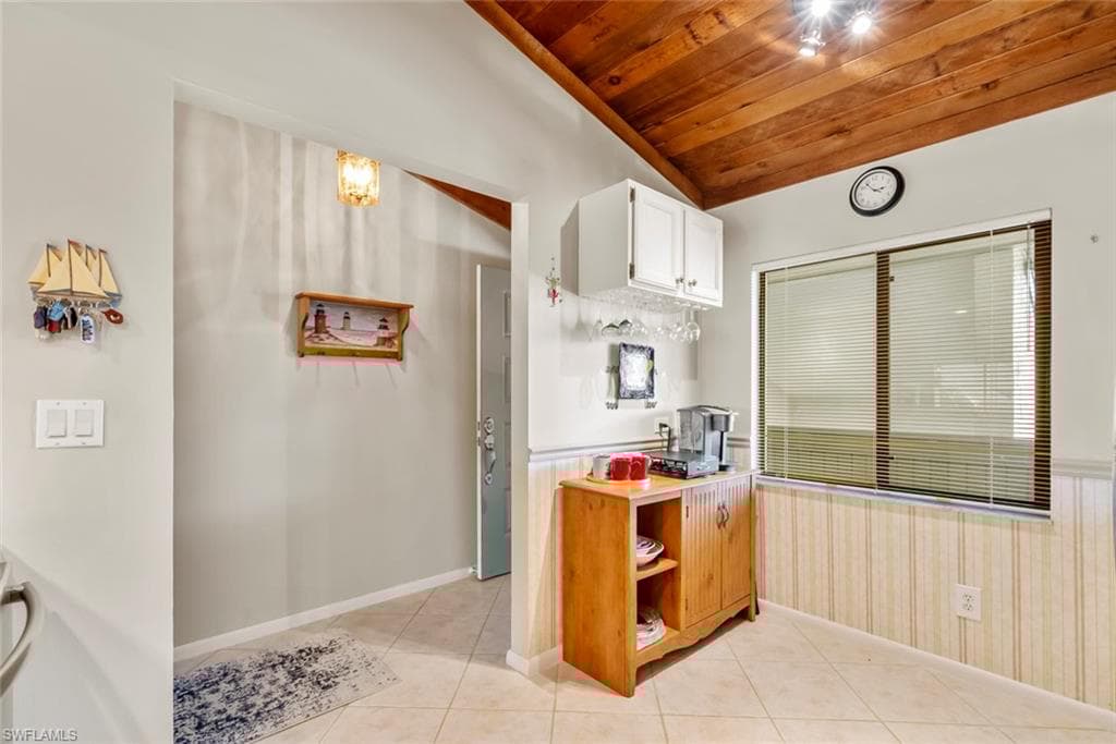 2994 Kings Lake Blvd 2994, Naples, FL 34112-6