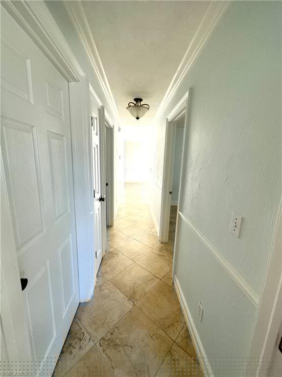 5369 Gilchrist St, Naples, FL 34113-6