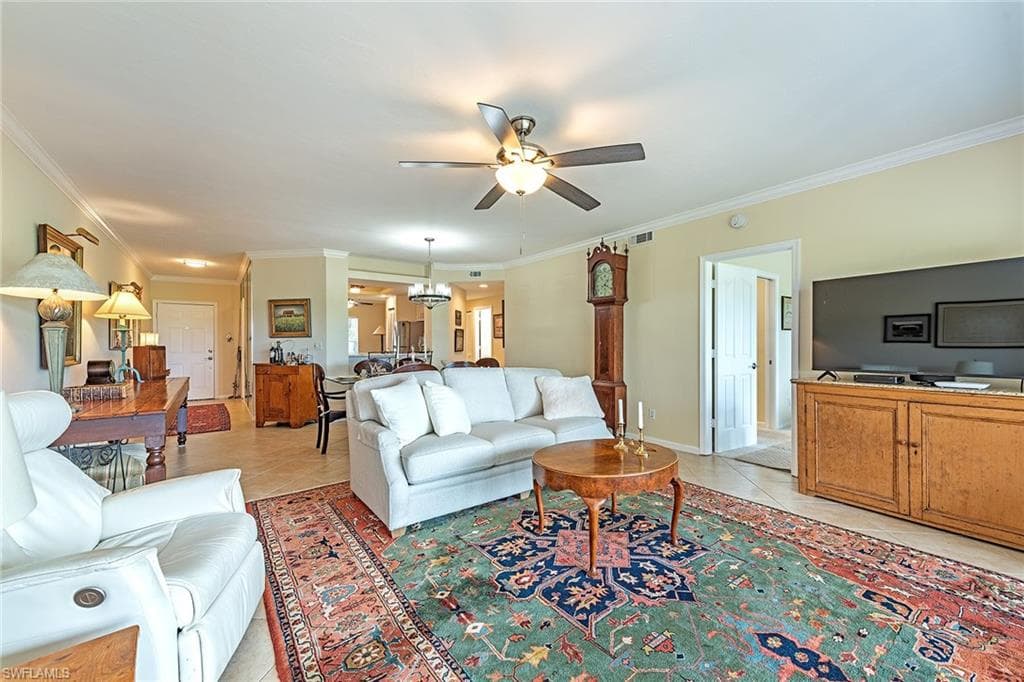 6290 Bellerive Ave 102, Naples, FL 34119-3