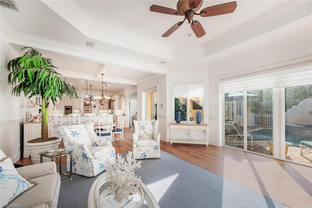 165 Broad Ave S, Naples, FL 34102-20