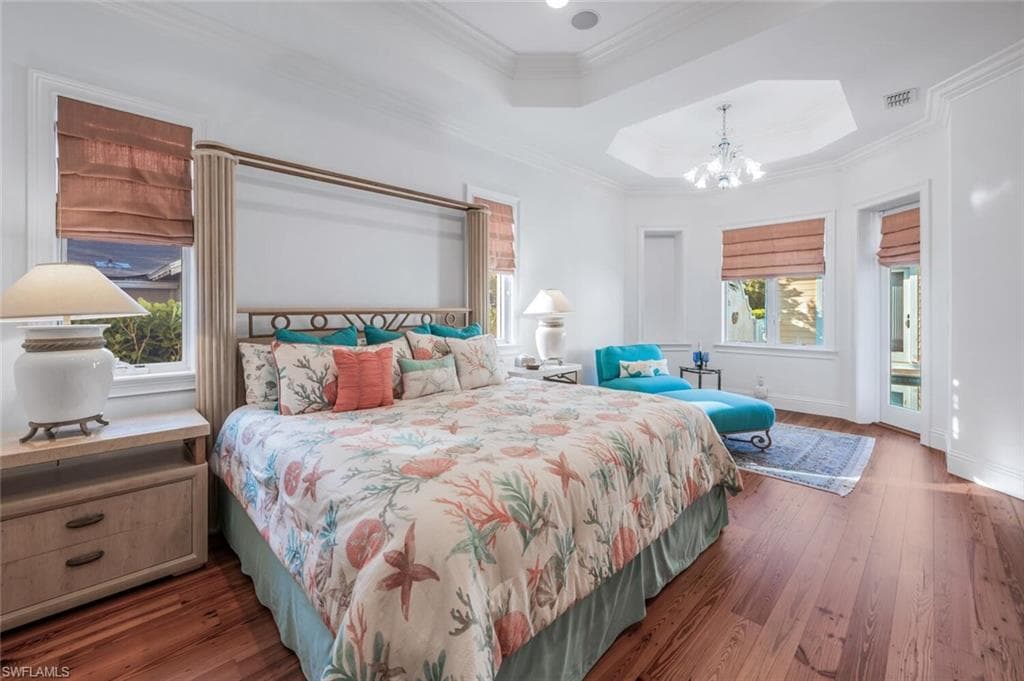 165 Broad Ave S, Naples, FL 34102-21