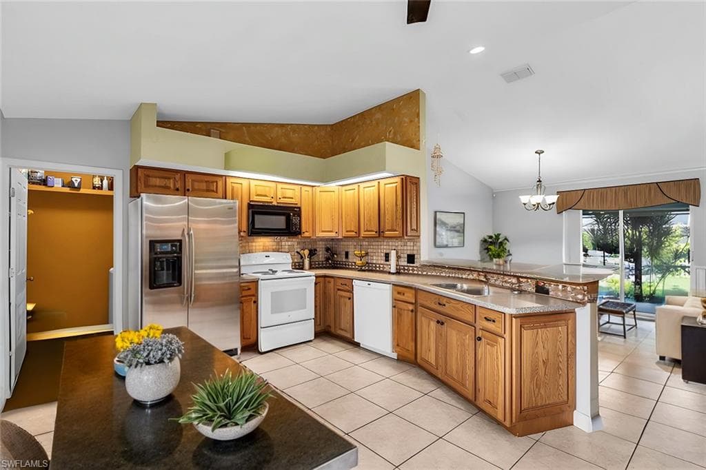 4832 24th Ave, Cape Coral, FL 33914-7
