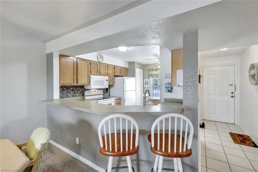 9580 Victoria Ln A306, Naples, FL 34109-11