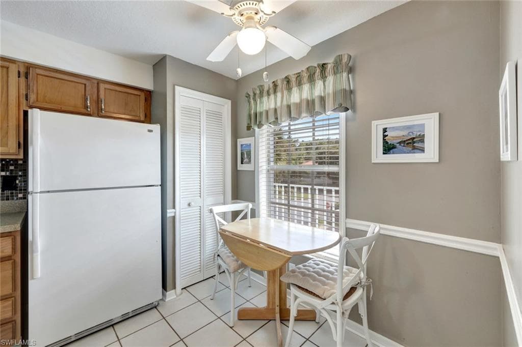 9580 Victoria Ln A306, Naples, FL 34109-13