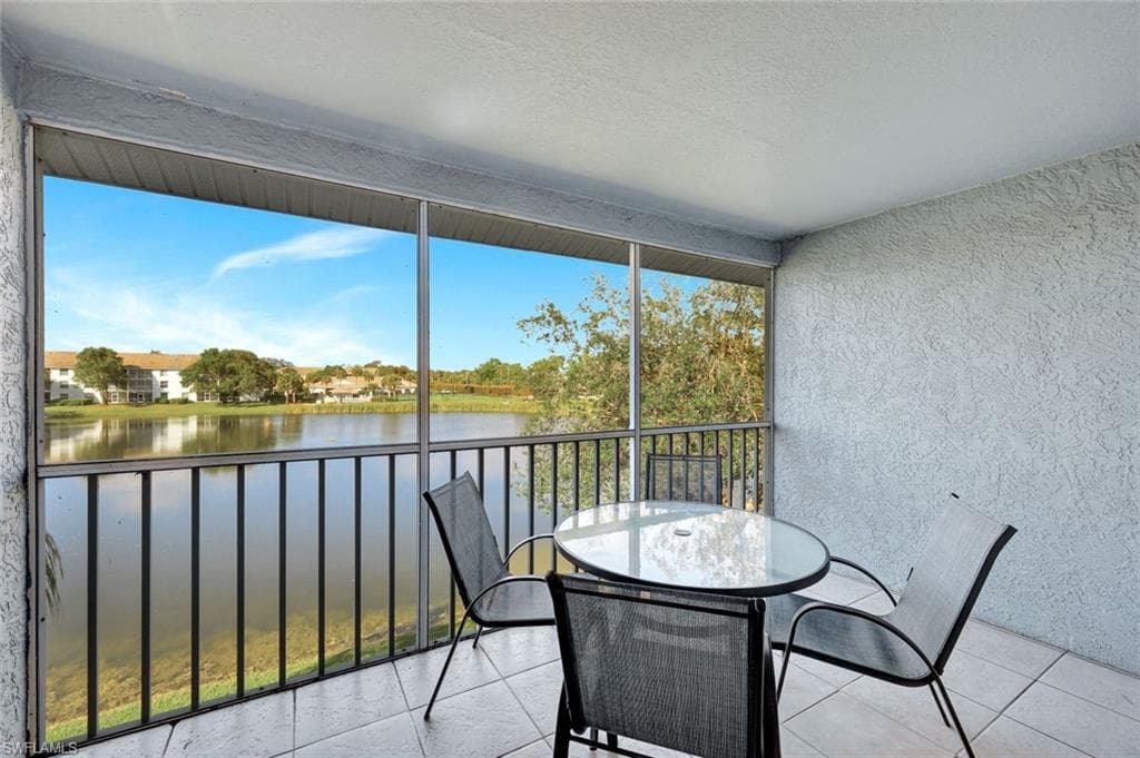 9580 Victoria Ln A306, Naples, FL 34109-21