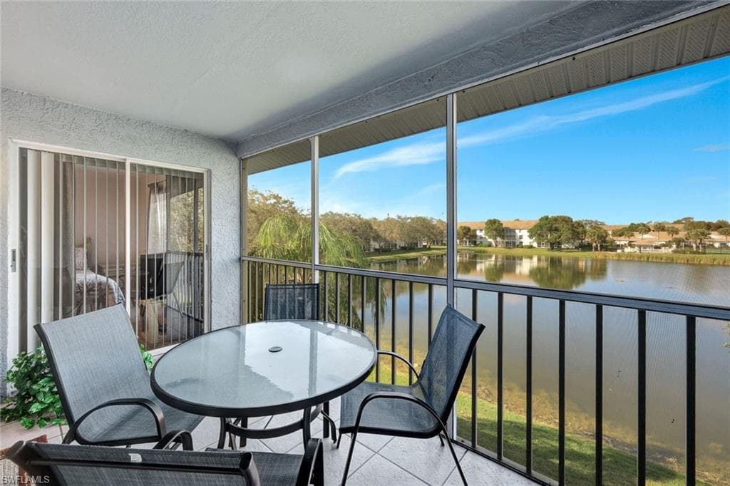 9580 Victoria Ln A306, Naples, FL 34109-22