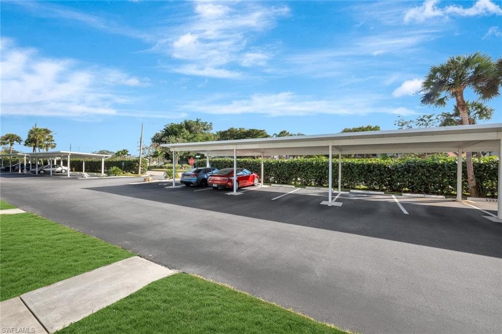 9580 Victoria Ln A306, Naples, FL 34109-27