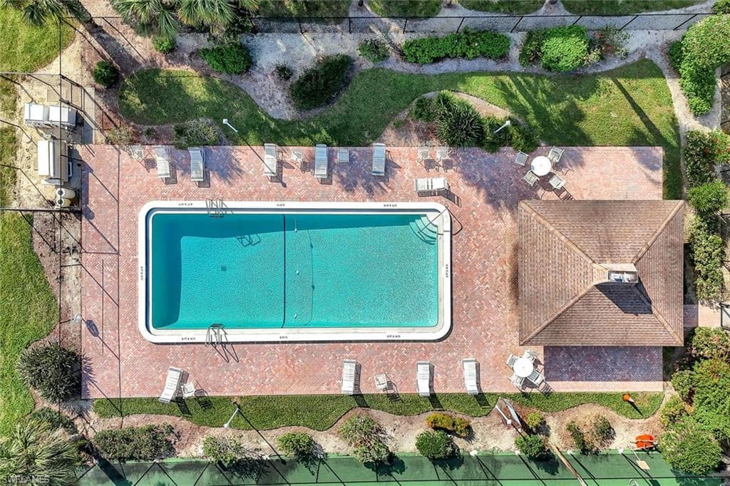 9580 Victoria Ln A306, Naples, FL 34109-30