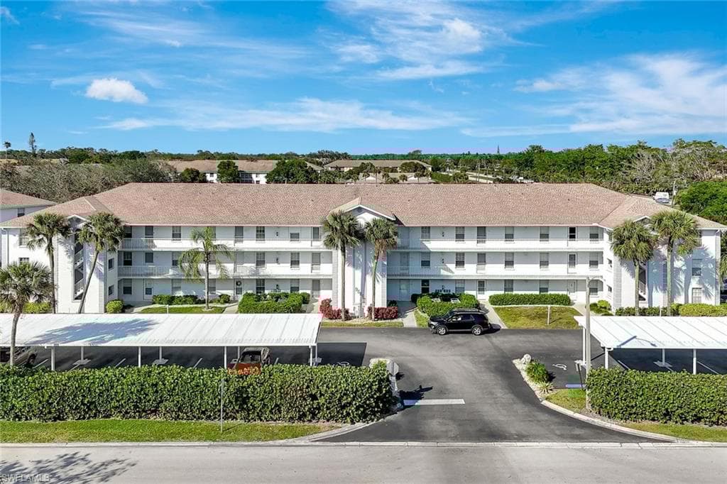 9580 Victoria Ln A306, Naples, FL 34109-4
