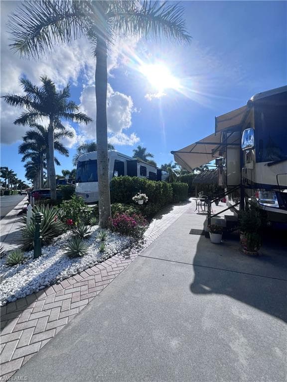 13572 Snook Cir, Naples, FL 34114-13