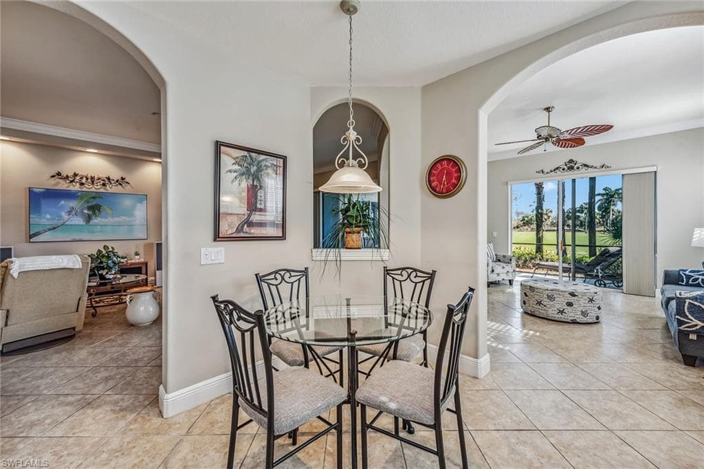 9026 Cascada Way 102, Naples, FL 34114-10