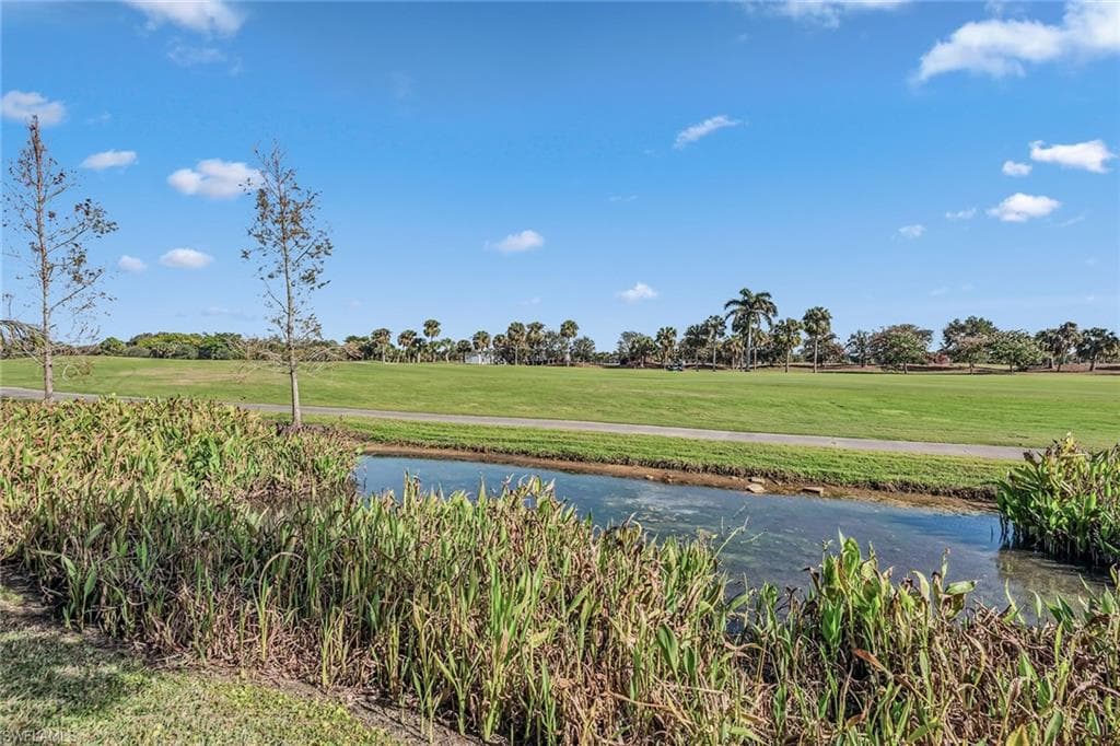 9026 Cascada Way 102, Naples, FL 34114-27