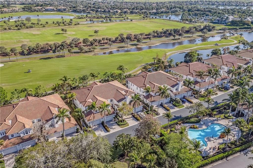 9026 Cascada Way 102, Naples, FL 34114-37
