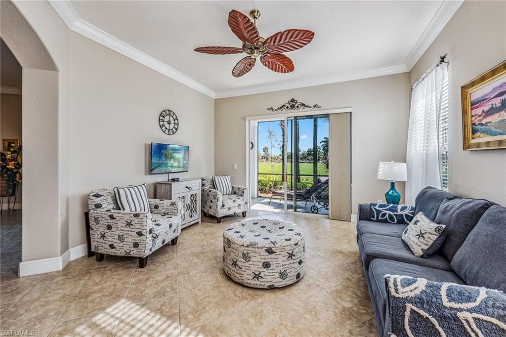 9026 Cascada Way 102, Naples, FL 34114-7