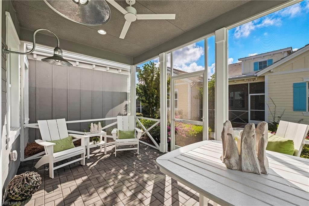 6988 Saona Ct, Naples, FL 34113-5