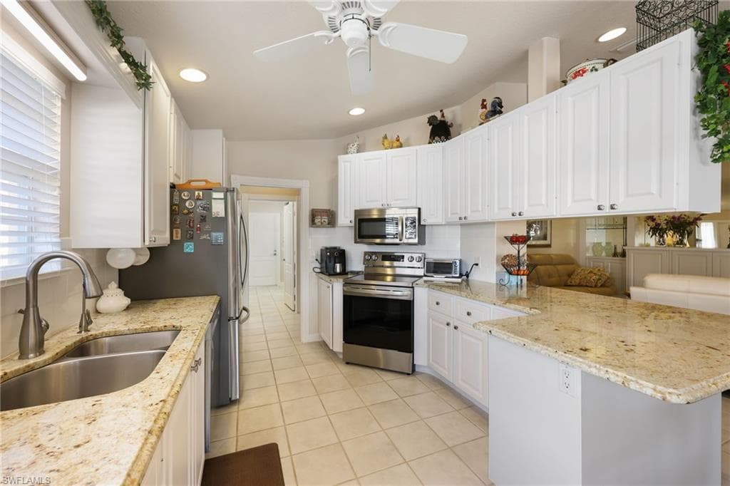 5406 Guadeloupe Way, Naples, FL 34119-7