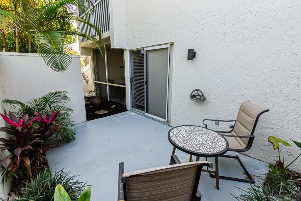 3126 Kings Lake Blvd 7541, Naples, FL 34112-33