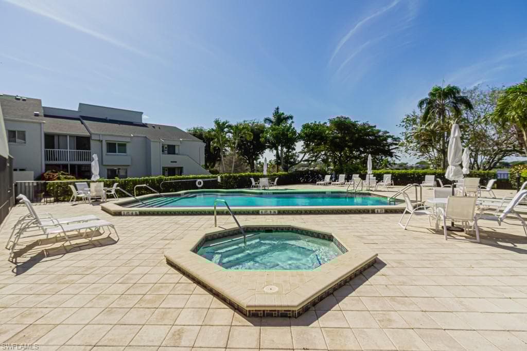 3126 Kings Lake Blvd 7541, Naples, FL 34112-37
