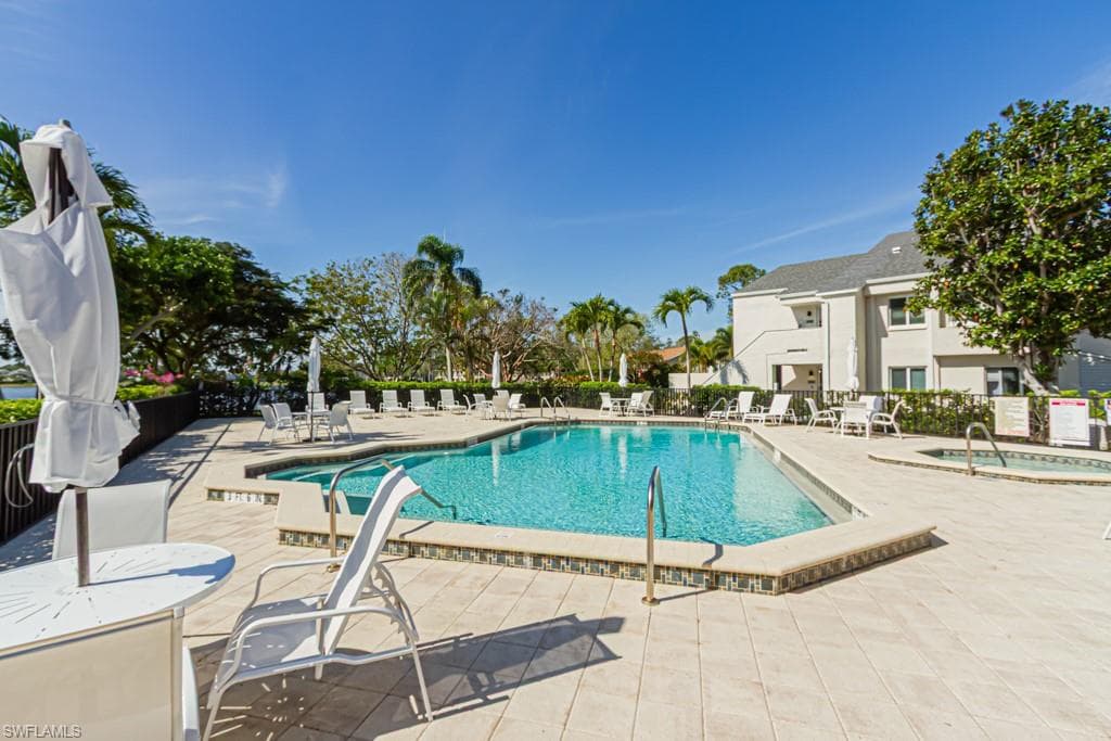 3126 Kings Lake Blvd 7541, Naples, FL 34112-39