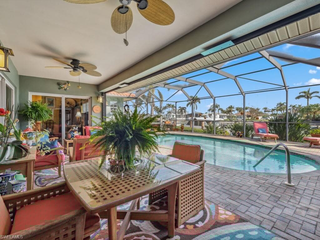916 Sundrop Ct, Marco Island, FL 34145-35