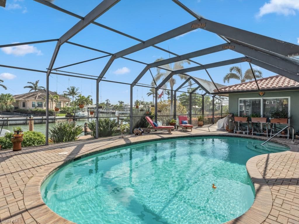 916 Sundrop Ct, Marco Island, FL 34145-37